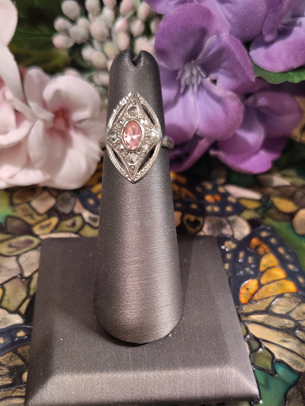 Avon Vintage Art Deco Ring - Size 4 3/4